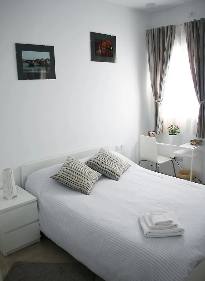 *** Guest house Sunnylivings Hotel Seville Spain